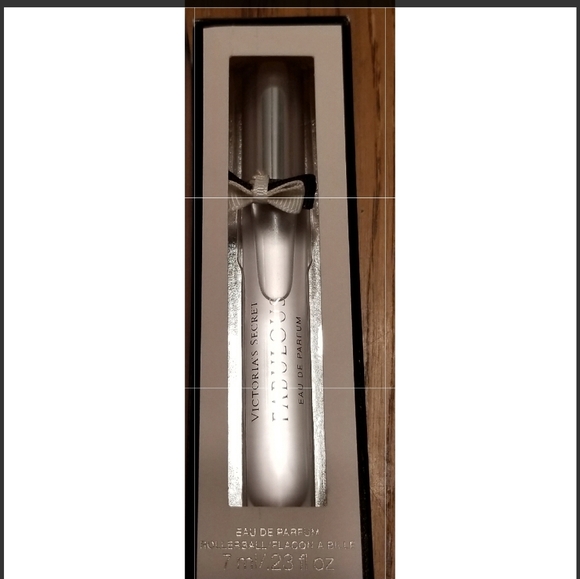 Victoria's Secret Rollerball Fabulous - Picture 2 of 2